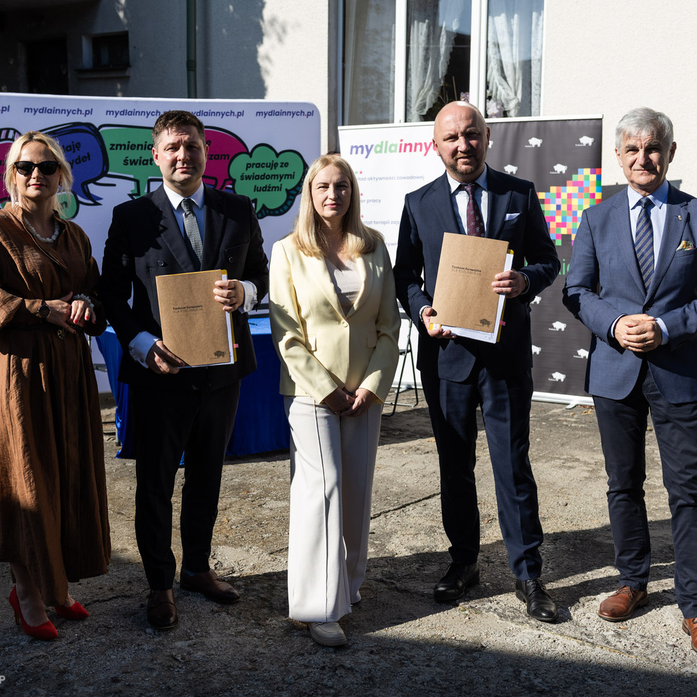 „Drzwi do samodzielności” – wsparcie dla osób z niepełnosprawnościami